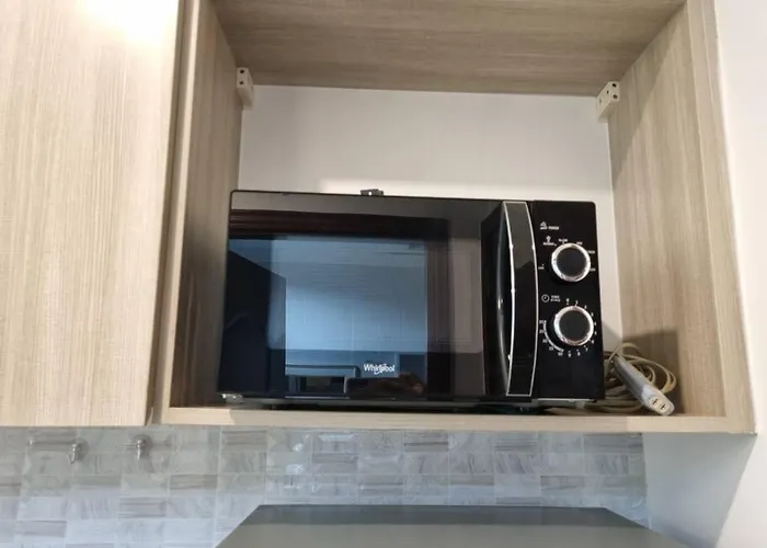Chic 5 Min Walk To Business Park/ayala