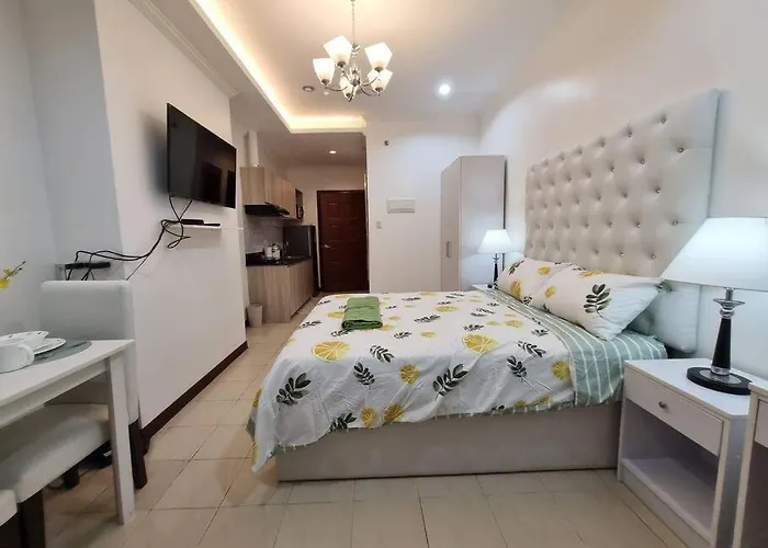 Chic 5 Min Walk To Business Park/ayala Lägenhet Cebu
