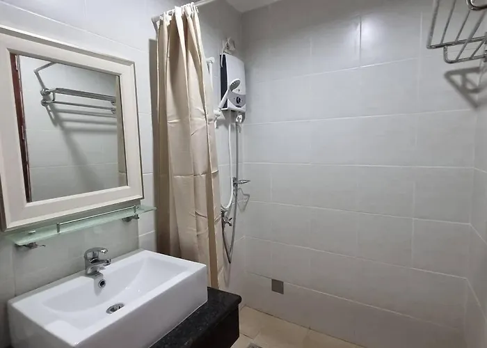 Chic 5 Min Walk To Business Park/ayala Lägenhet Cebu