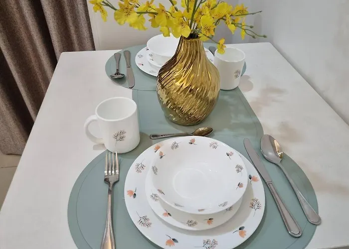 Chic 5 Min Walk To Business Park/ayala